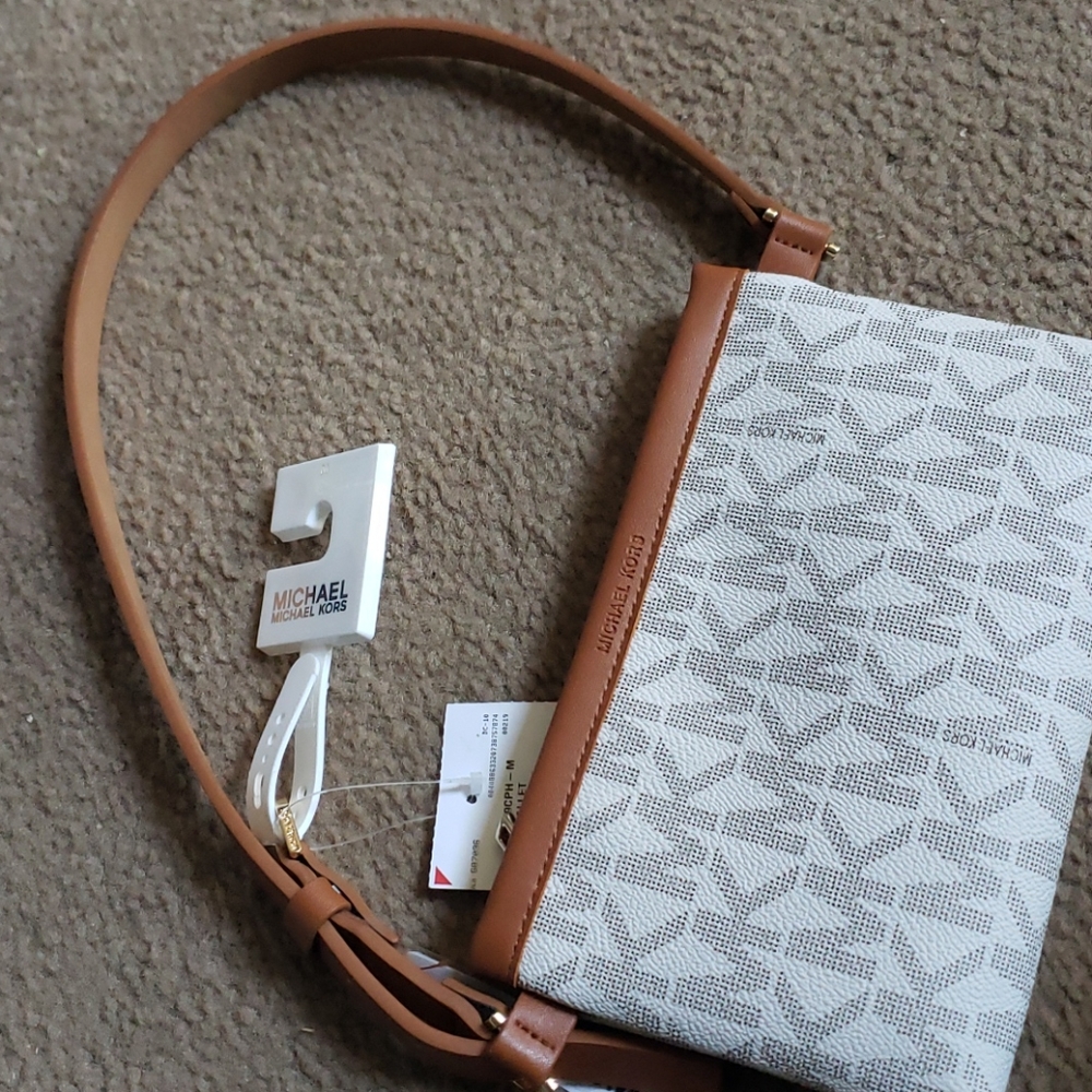 Michael Kors Handbags Purse Small Wristlet New
